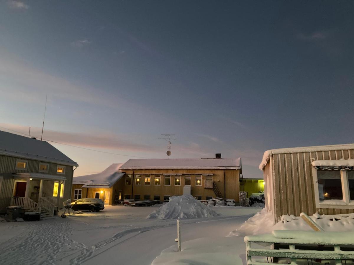 Kuttainen Lodge Karesuando Buitenkant foto