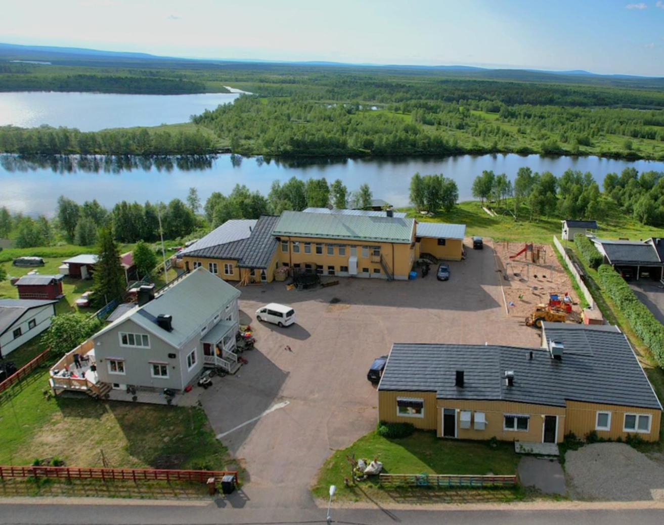 Kuttainen Lodge Karesuando Buitenkant foto
